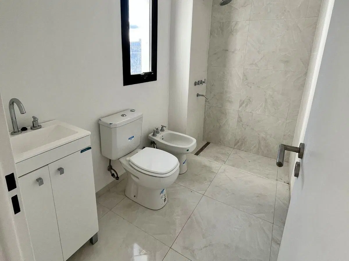 monoambiente a estrenar tercer piso con balcon en zona facultades en venta 3