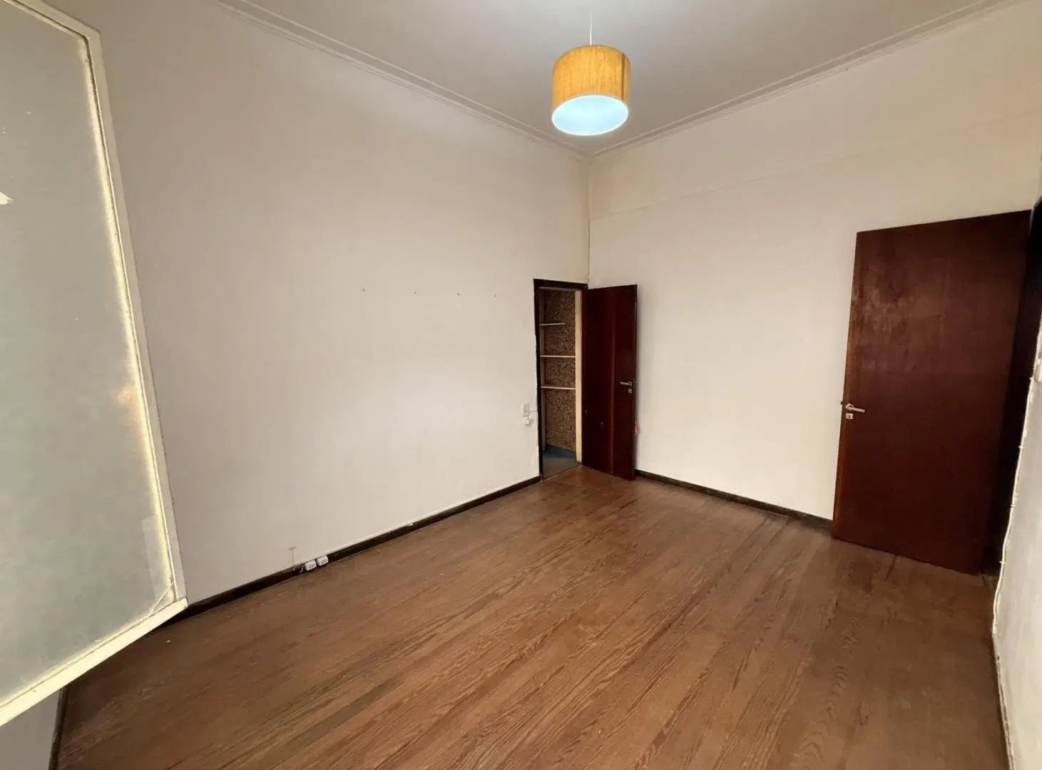 PH en venta con cochera y jardin cercano avenida 60 8