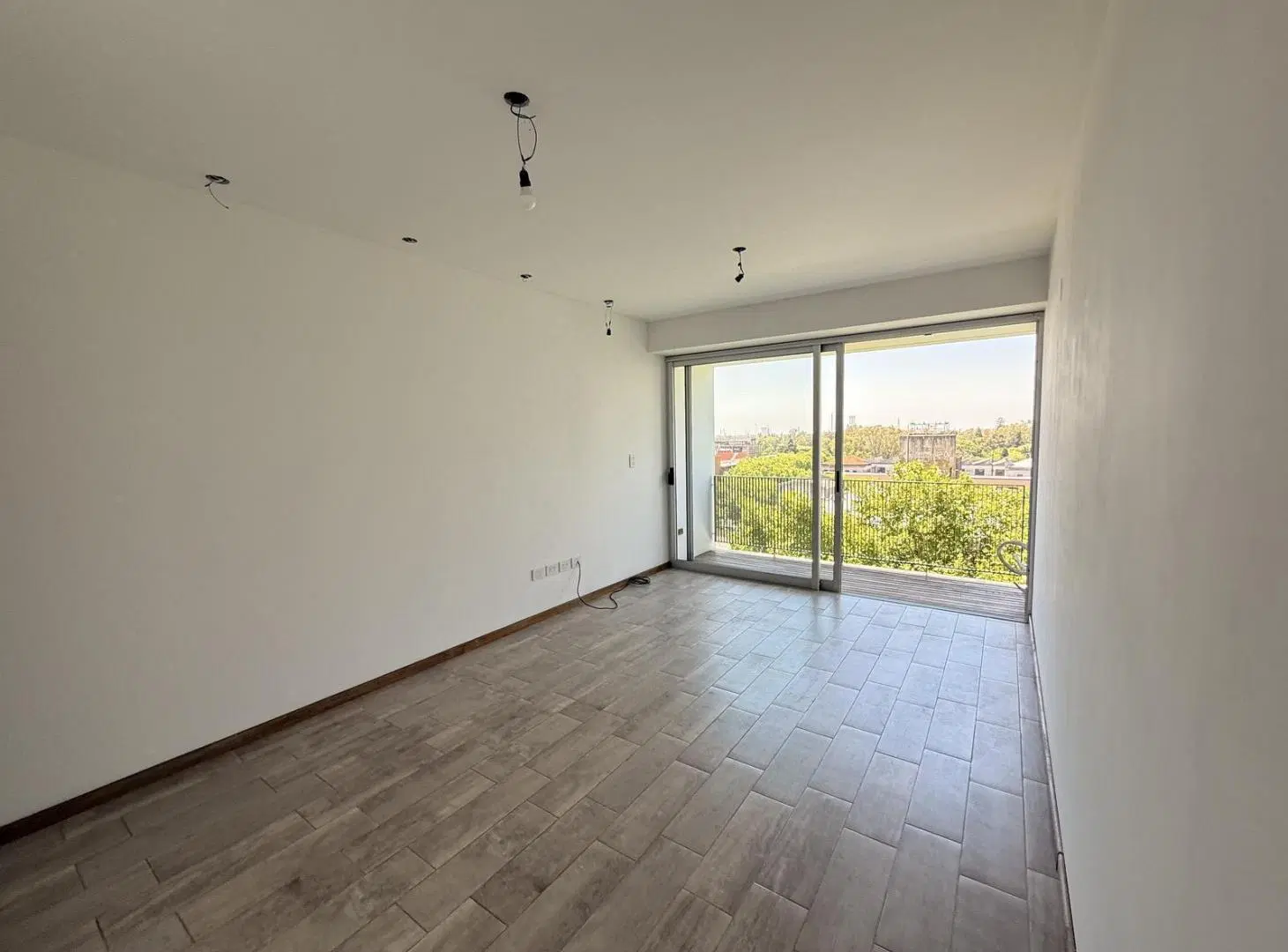 Departamento monoambiente en venta zona estudiantes con balcon en La Plata 5
