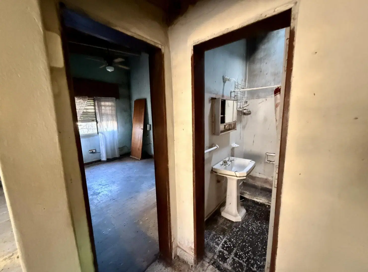 Terreno en venta en la loma de 8,28 x 60 mts con casa a demoler 3