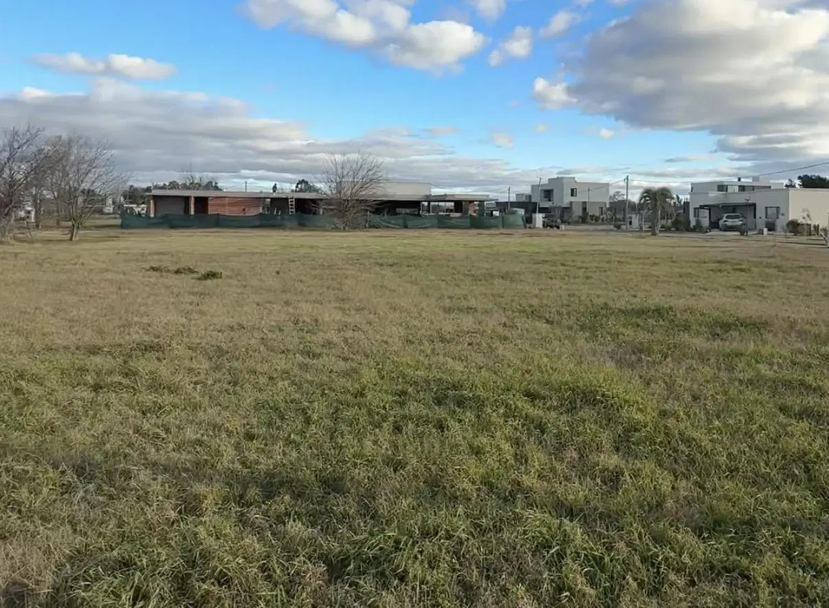 Terreno en venta en barrio cerrado Ribera - City Bell 2