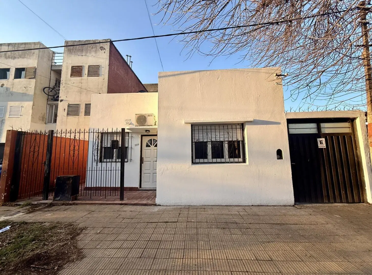 Casa en alquiler de dos o tres dormitorios con parque 5
