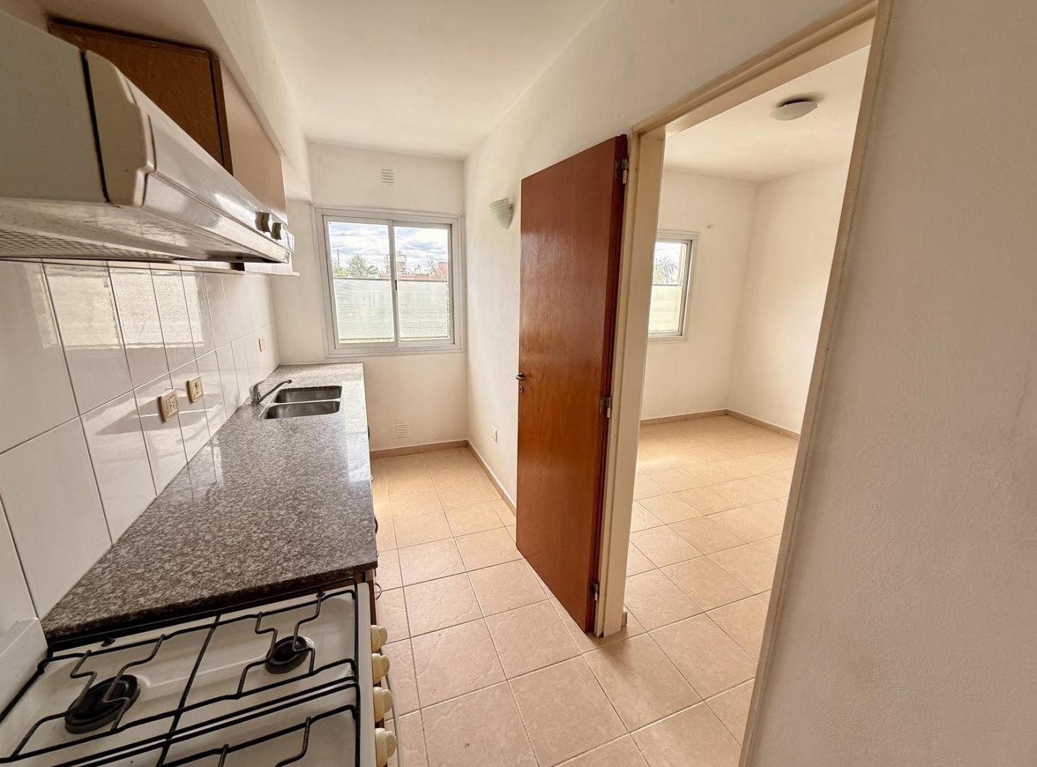 Foto de Departamento monoambiente con cocina separada zona plaza españa, imagen 4