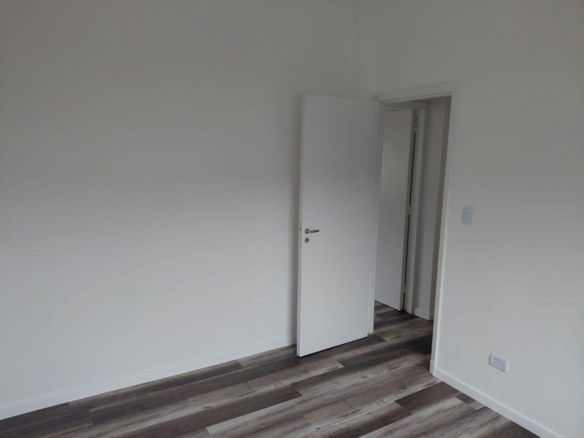 Foto de PH 3 Ambientes Reciclado a Nuevo | Balcón y Sin Expensas | APTO PROFESIONAL, imagen 2
