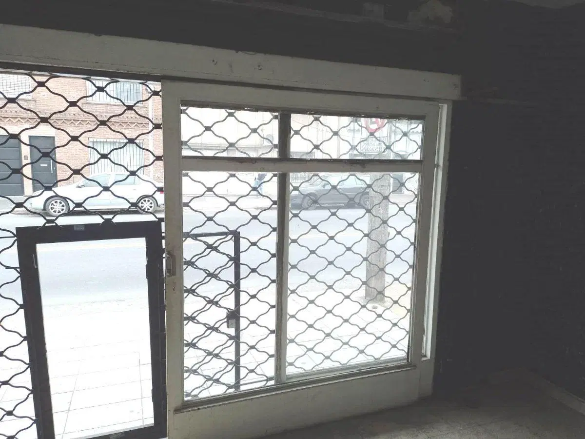 Local en Alquiler | Alsina 517 Avellaneda | Excelente Ubicación Comercial 4