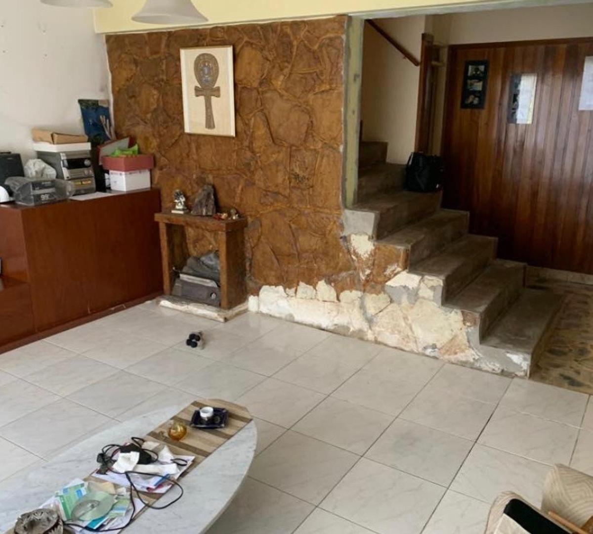 Casa en Venta Dos Plantas en Merlo Centro 5