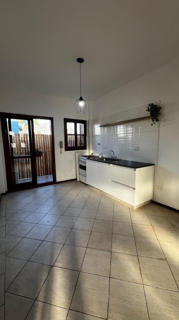 Casa en Venta - Merlo 4