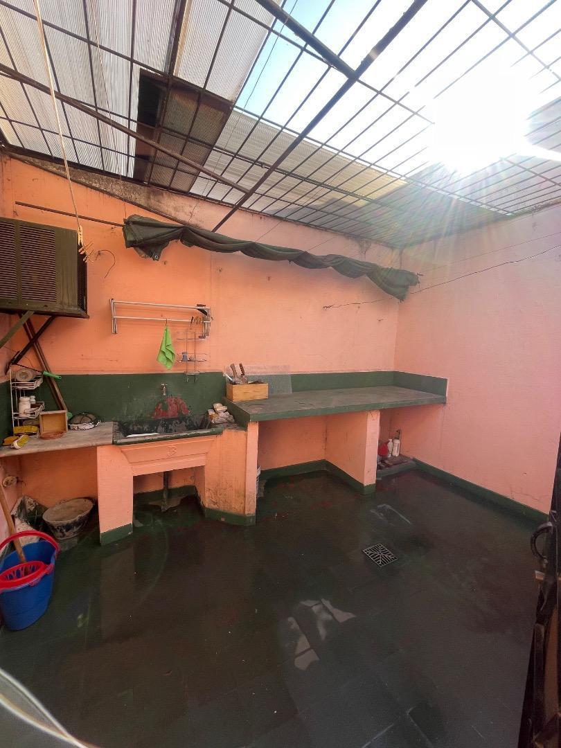 Casa a La Venta Sobre Av 25 de Mayo 4