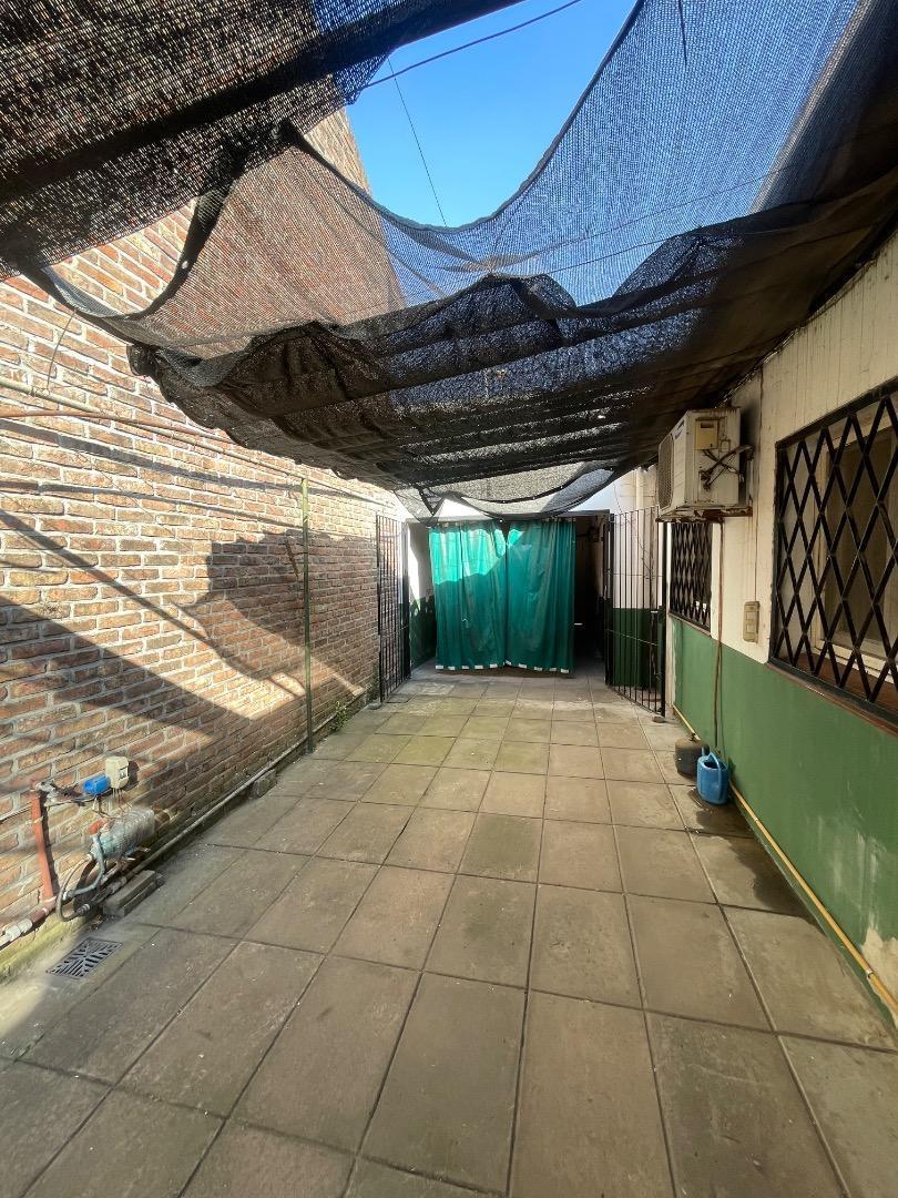 Casa a La Venta Sobre Av 25 de Mayo 4