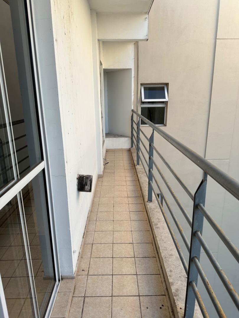Venta Departamento Merlo 2 Amb con Cochera 2
