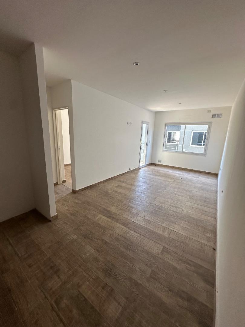 Venta Departamento 2 Ambientes a Estrenar con Balcon 3