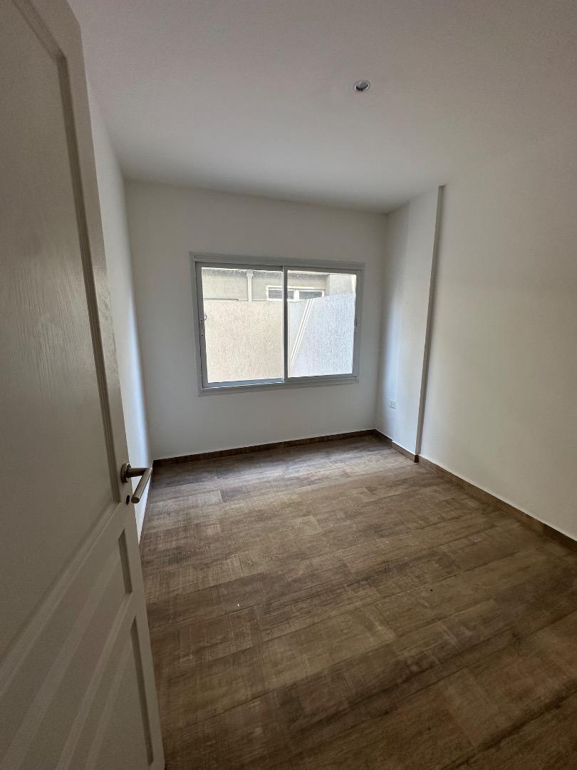 Venta Departamento 2 Ambientes a Estrenar con Patio 2