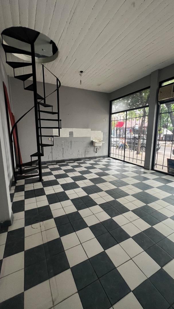 Foto de LOCAL EN VENTA - MERLO CENTRO, imagen 2