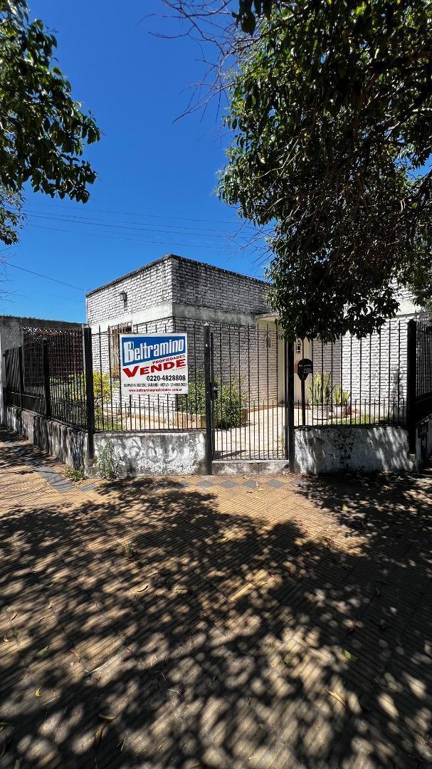 CASA EN VENTA - MERLO CENTRO