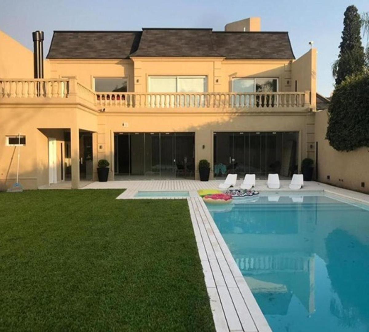 Casa, Merlo, Venta, 4 Dorm., Pileta 1