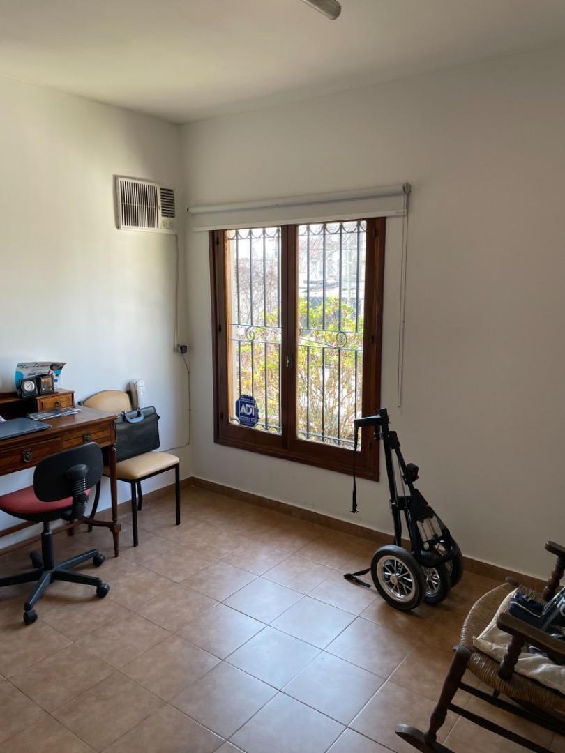Chalet de Estilo Merlo 5