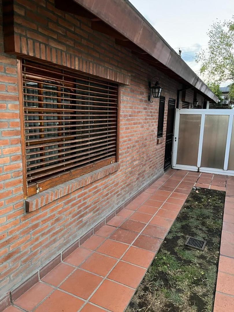 Chalet en Venta - Merlo 4