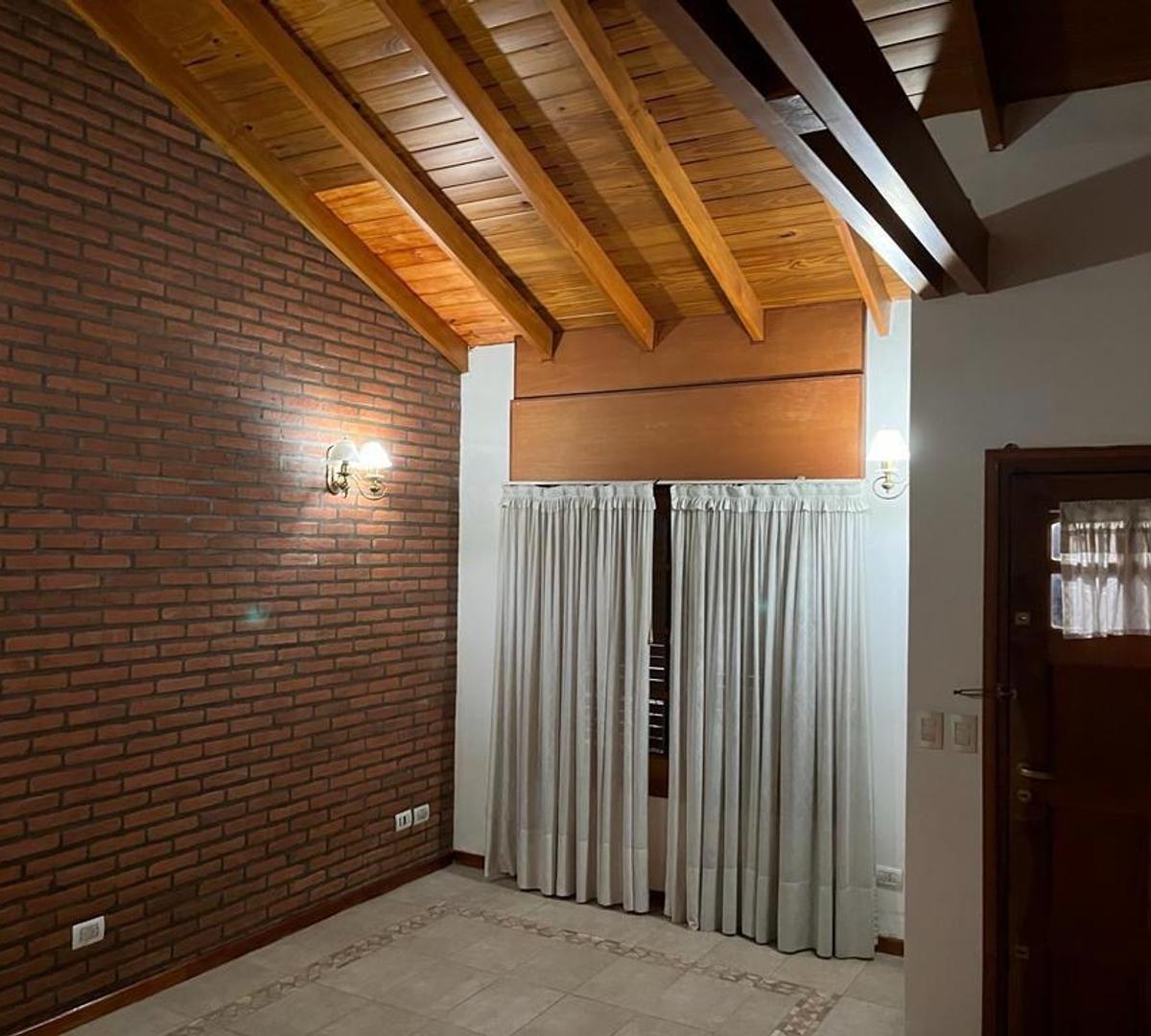 Chalet en Venta - Merlo 5