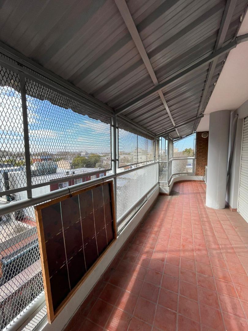 Venta Departamento 3 Ambientes - Merlo Centro 5