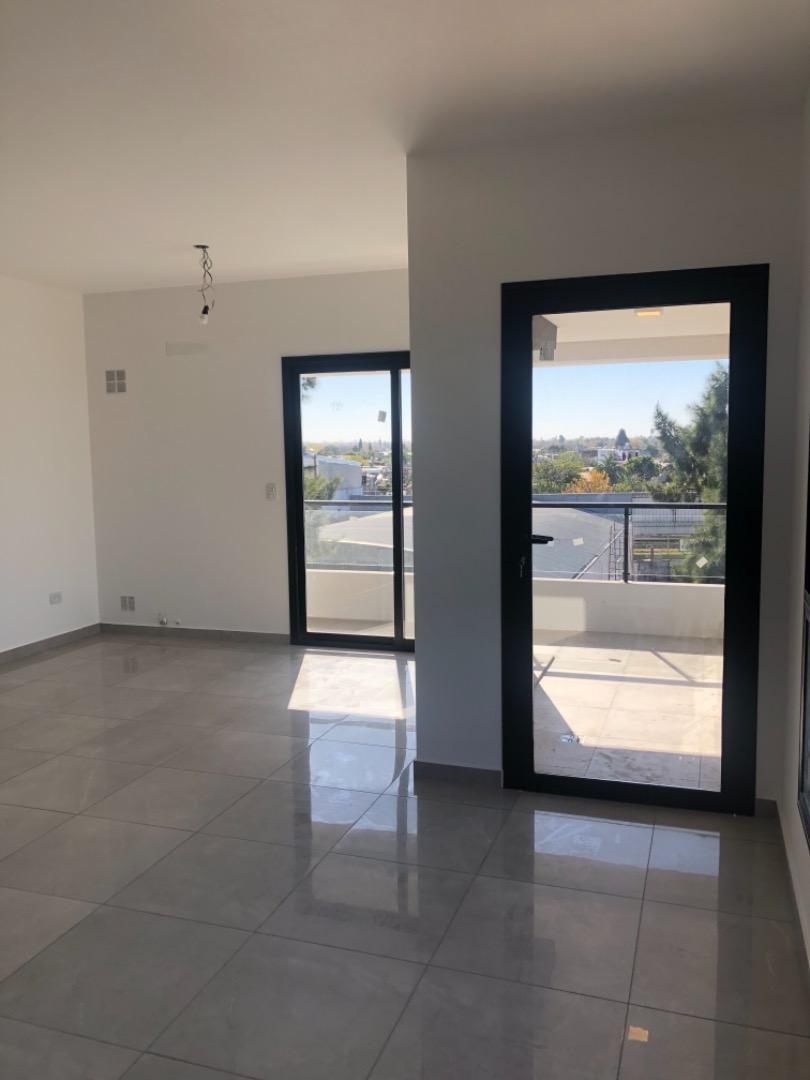 Venta Departamento 2 Ambientes Merlo - Cochera Terraza Opcio 4