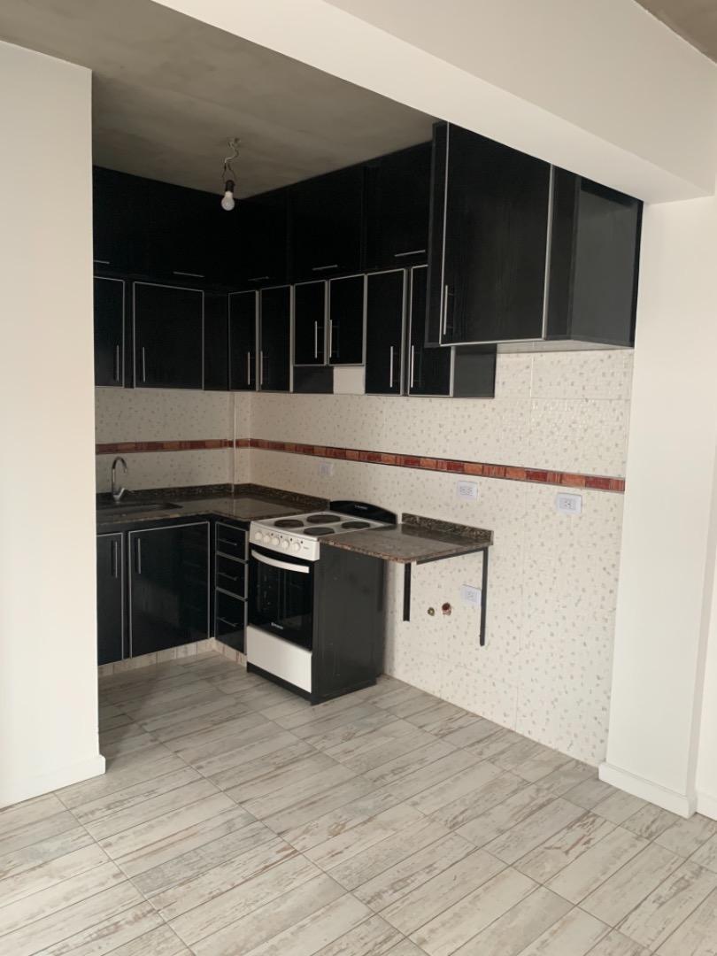 Departamento en Venta Merlo Centro 4