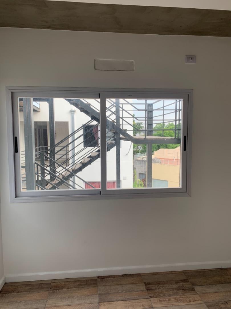 Departamento en Venta Merlo Centro 3