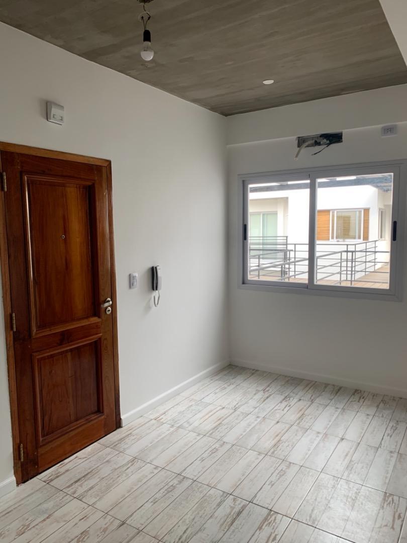 Departamento en Venta Merlo Centro 2