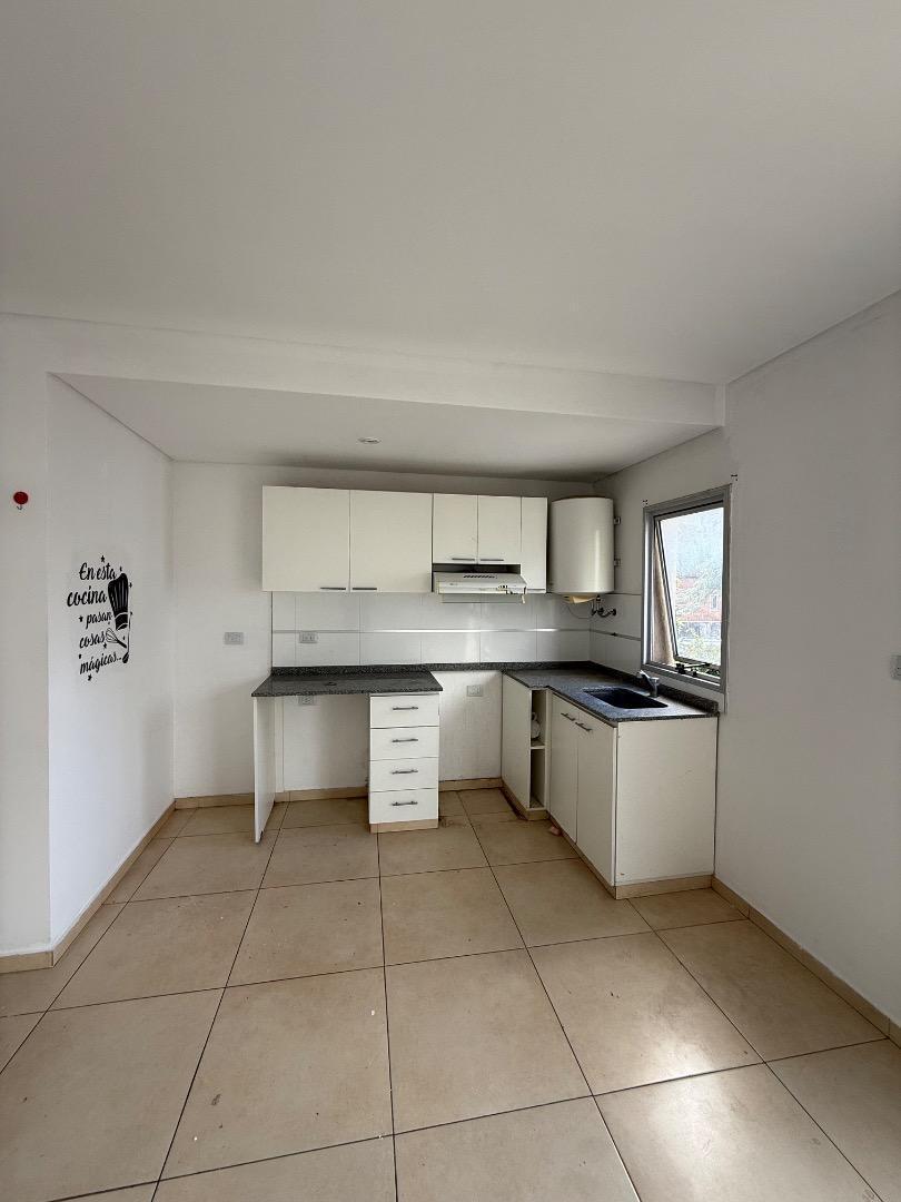 Foto de ALQUILER DEPARTAMENTO 2 AMBIENTES COCHERA OPCIONAL MERLO, imagen 5