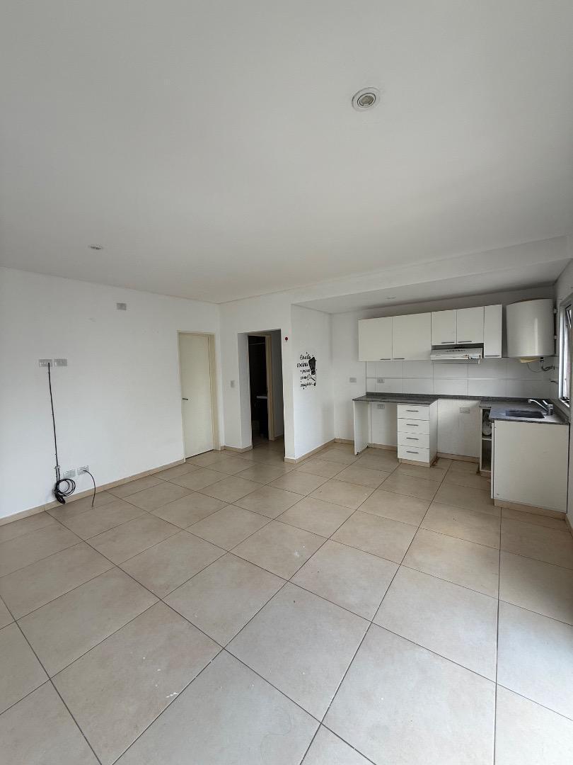 Foto de ALQUILER DEPARTAMENTO 2 AMBIENTES COCHERA OPCIONAL MERLO, imagen 3