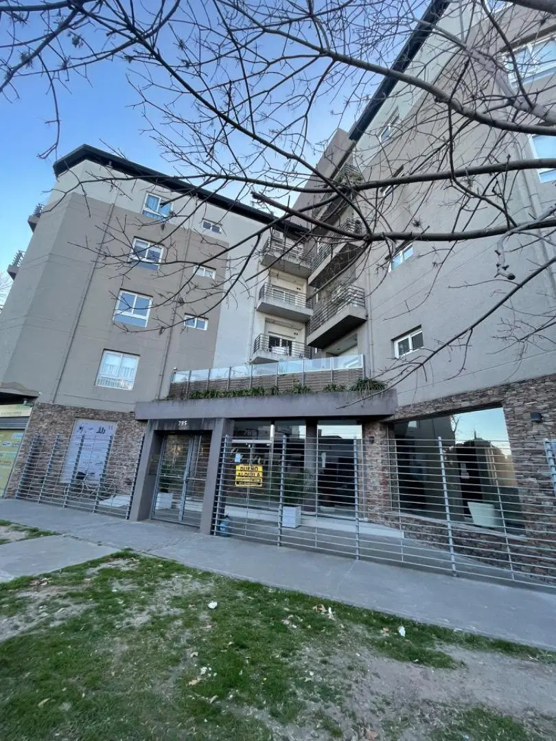 Departamento 2 Amb en venta en Merlo centro 3