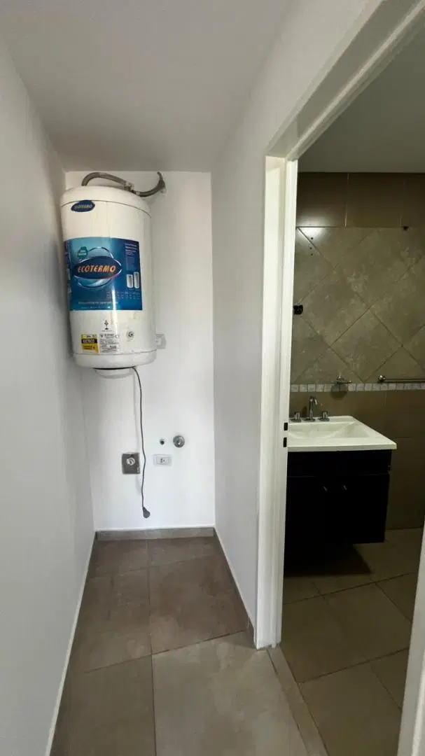 DEPARTAMENTO EN VENTA - MERLO CENTRO 2
