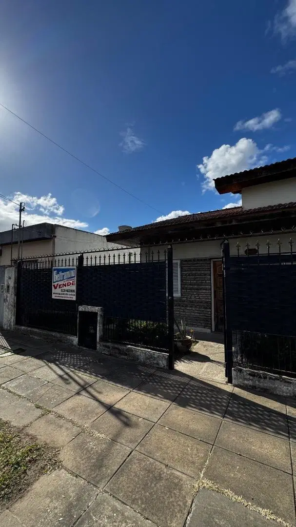 CASA EN VENTA - MERLO CENTRO 5
