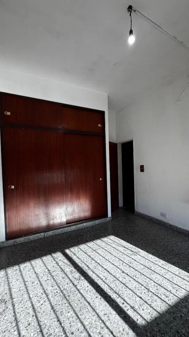CASA EN VENTA - MERLO NORTE 4