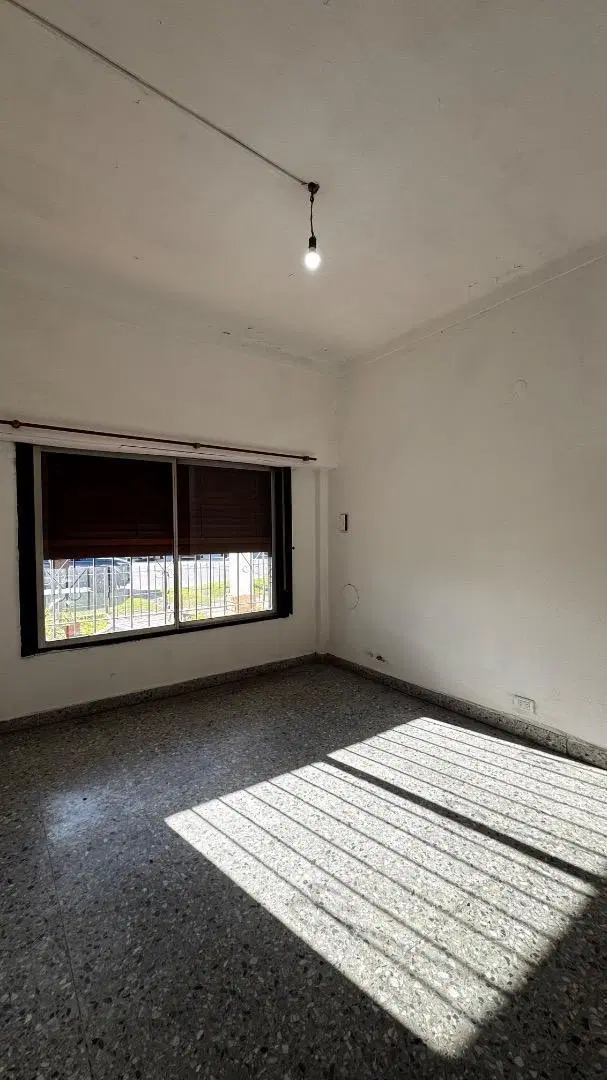 CASA EN VENTA - MERLO NORTE 3