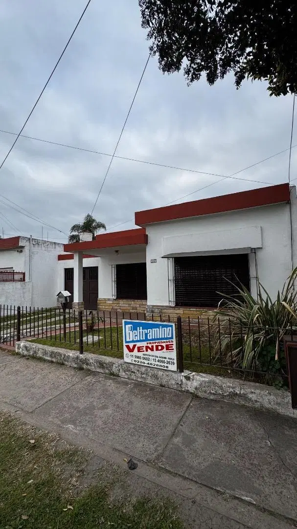 CASA EN VENTA - MERLO NORTE 2