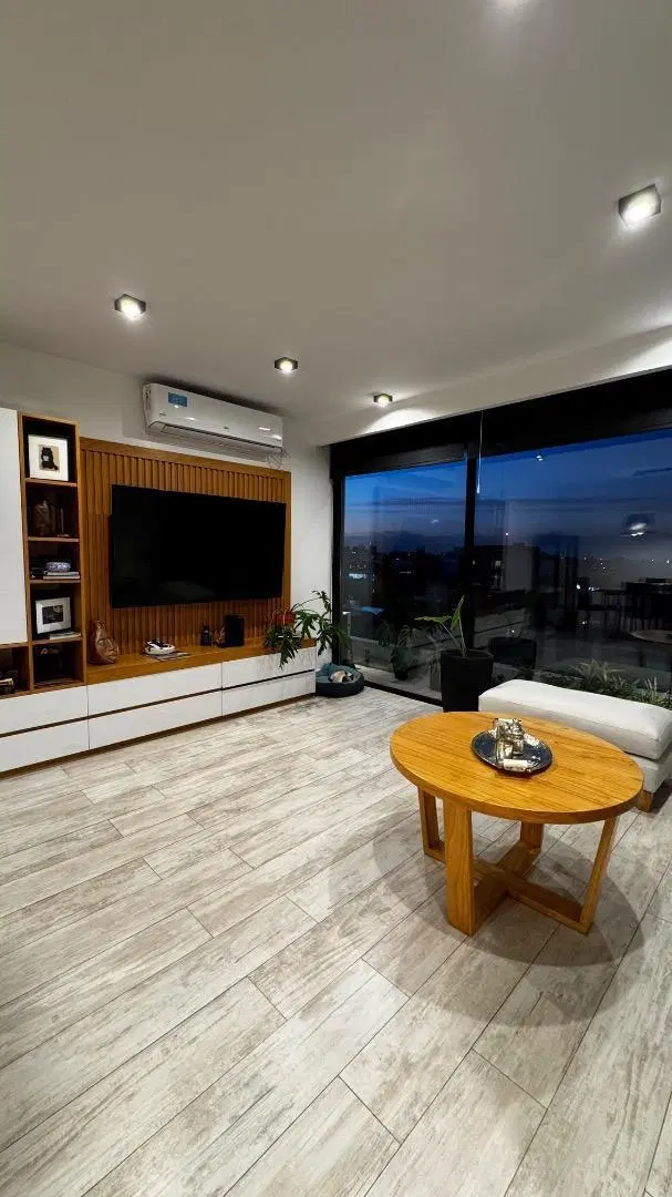 DEPARTAMENTO EN VENTA - CASTELAR SUR 2