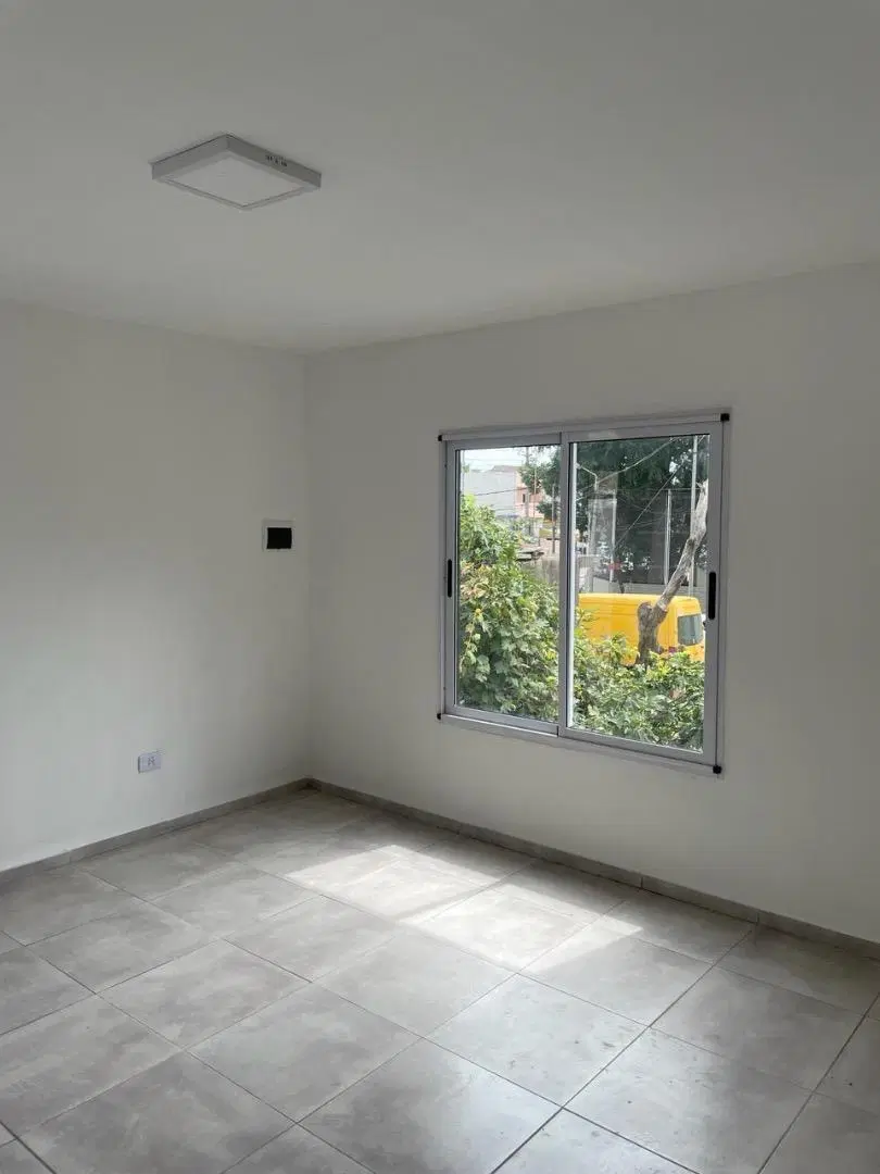 Dpto en primer piso en venta a estrenar en merlo 2