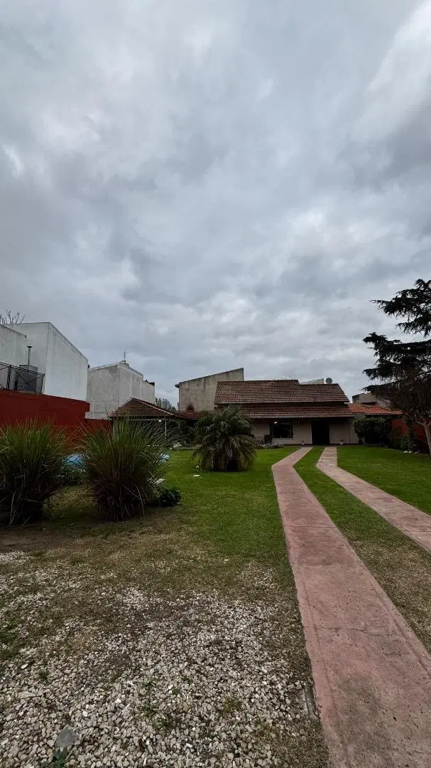 CASA EN VENTA - SAN ANTONIO DE PADUA 1