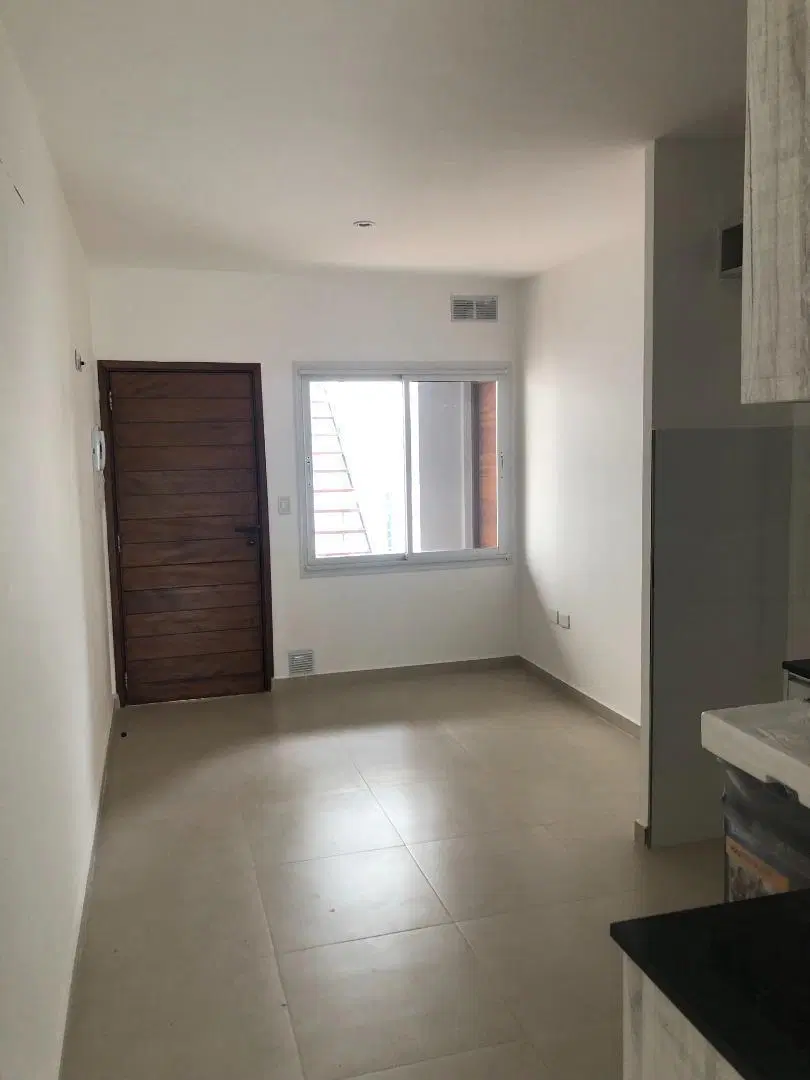 ALQUILER DEPARTAMENTO 2 AMBIENTES MERLO CENTRO 4