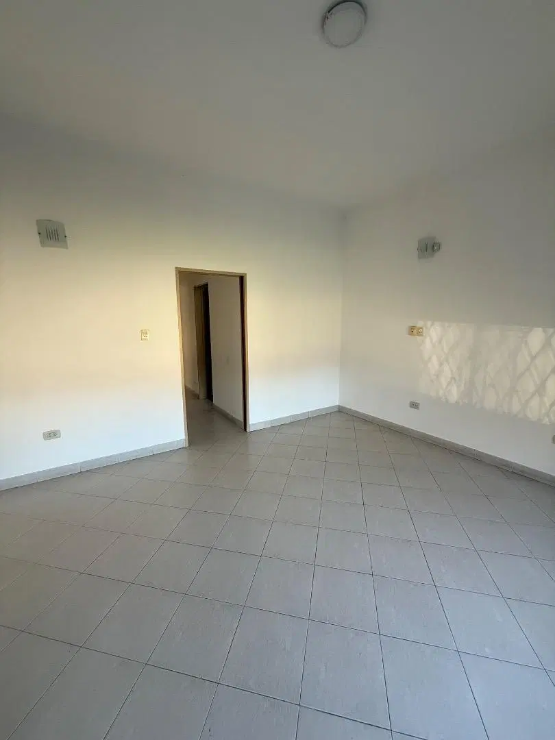CASA EN VENTA MERLO CENTRO IDEAL PROFESIONAL 4