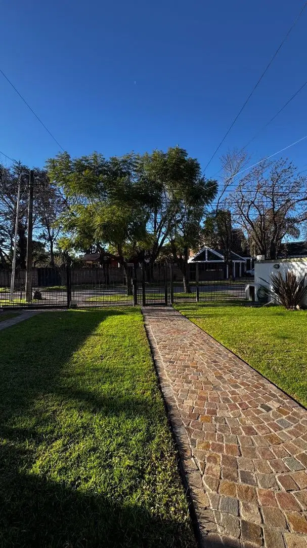 CASA EN VENTA - MERLO 5