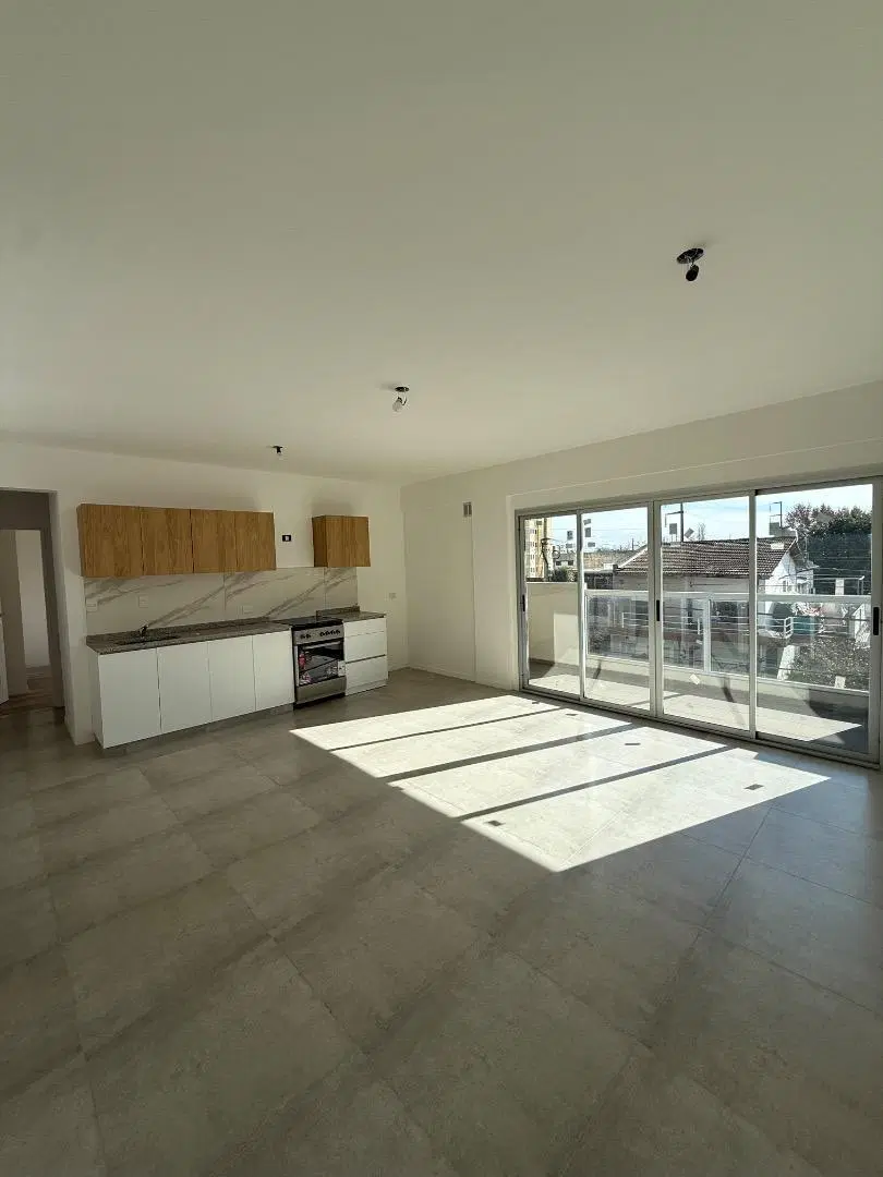 VENTA DEPARTAMENTO 2 AMBIENTES A ESTRENAR CON COCHERA 4