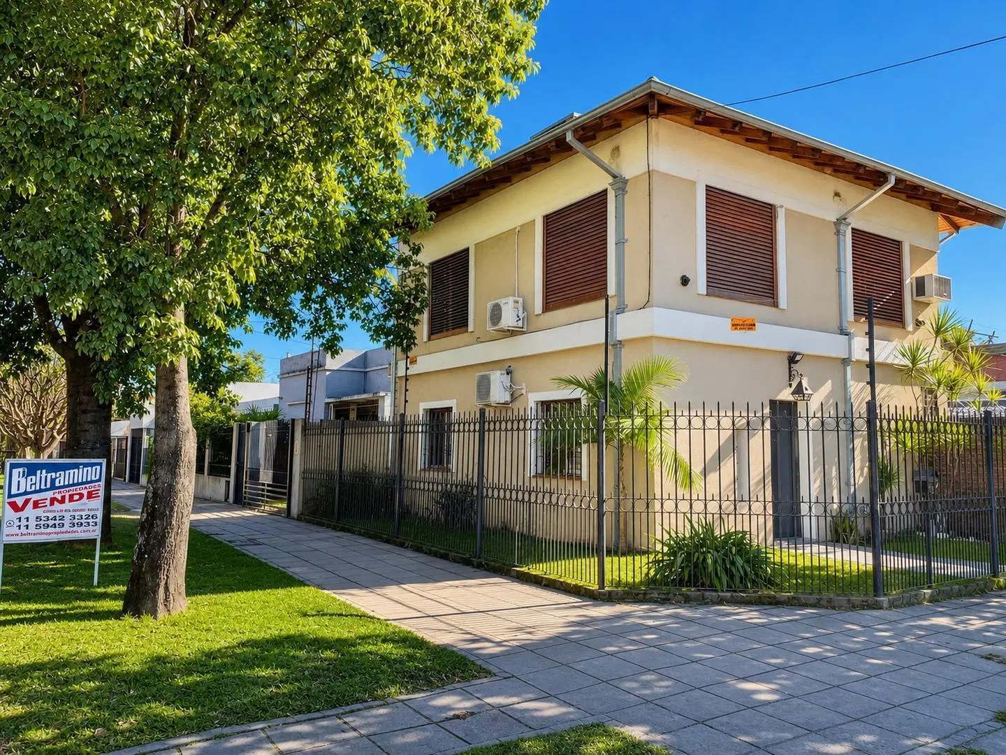 Casa 6 ambientes en Venta en Merlo 2