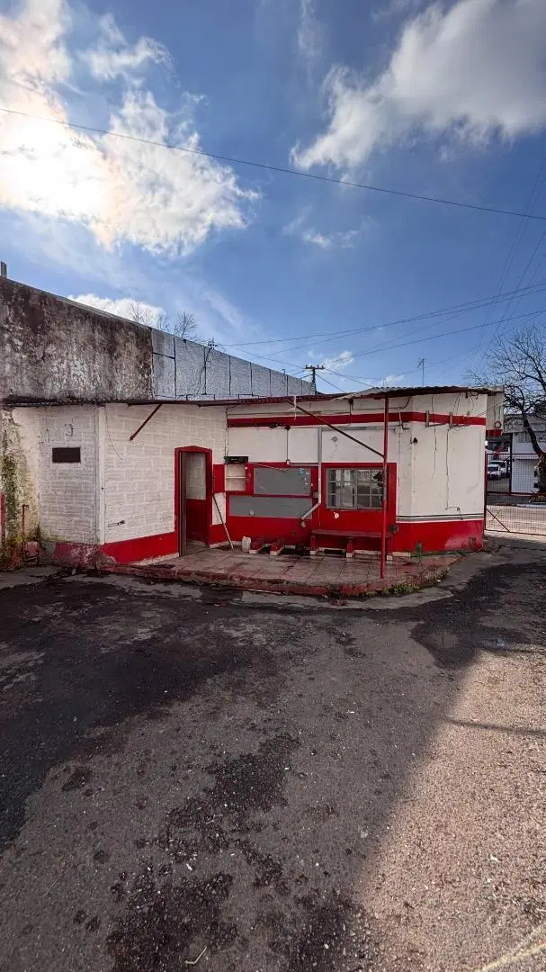 LOCAL COMERCIAL EN ALQUILER - MERLO CENTRO 8