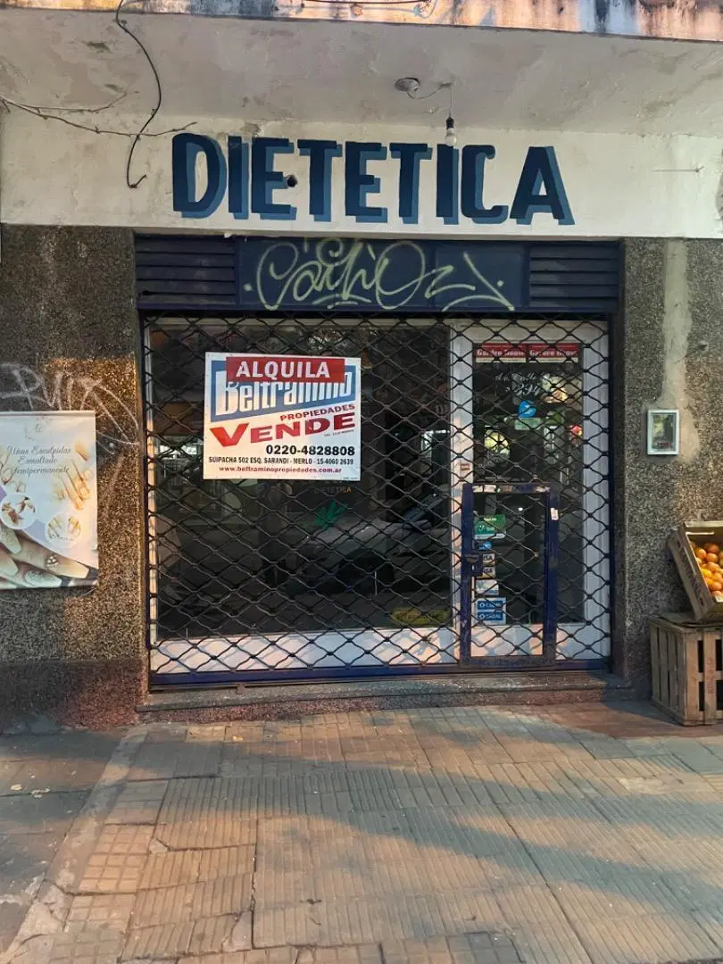 Local en alquiler en Merlo centro 2