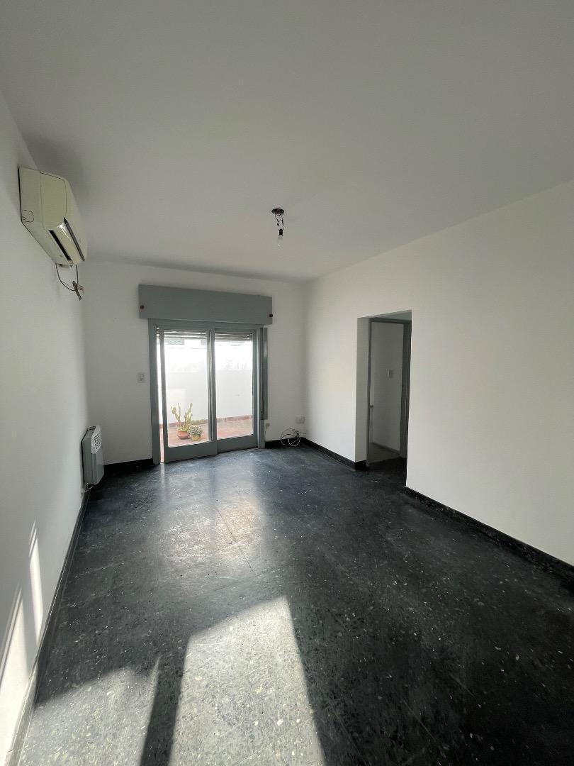 Foto de Departamento 3 Ambientes en Venta en Merlo centro, imagen 2