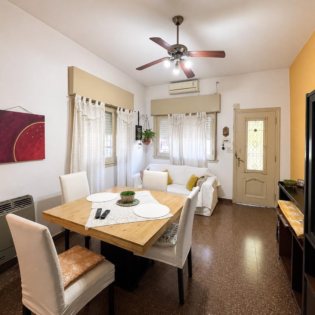 Foto de Casa 3 amb + dpto en vento en Merlo centro, imagen 1