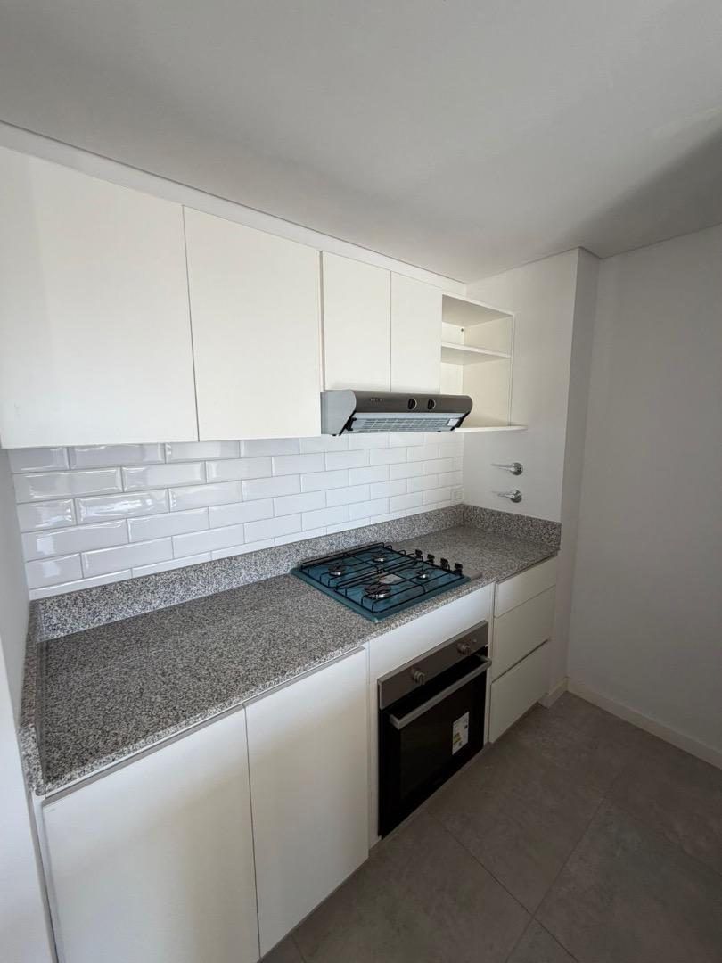 Foto de Departamento 2 Amb a estrenar en alquiler en Castelar Sur, imagen 4
