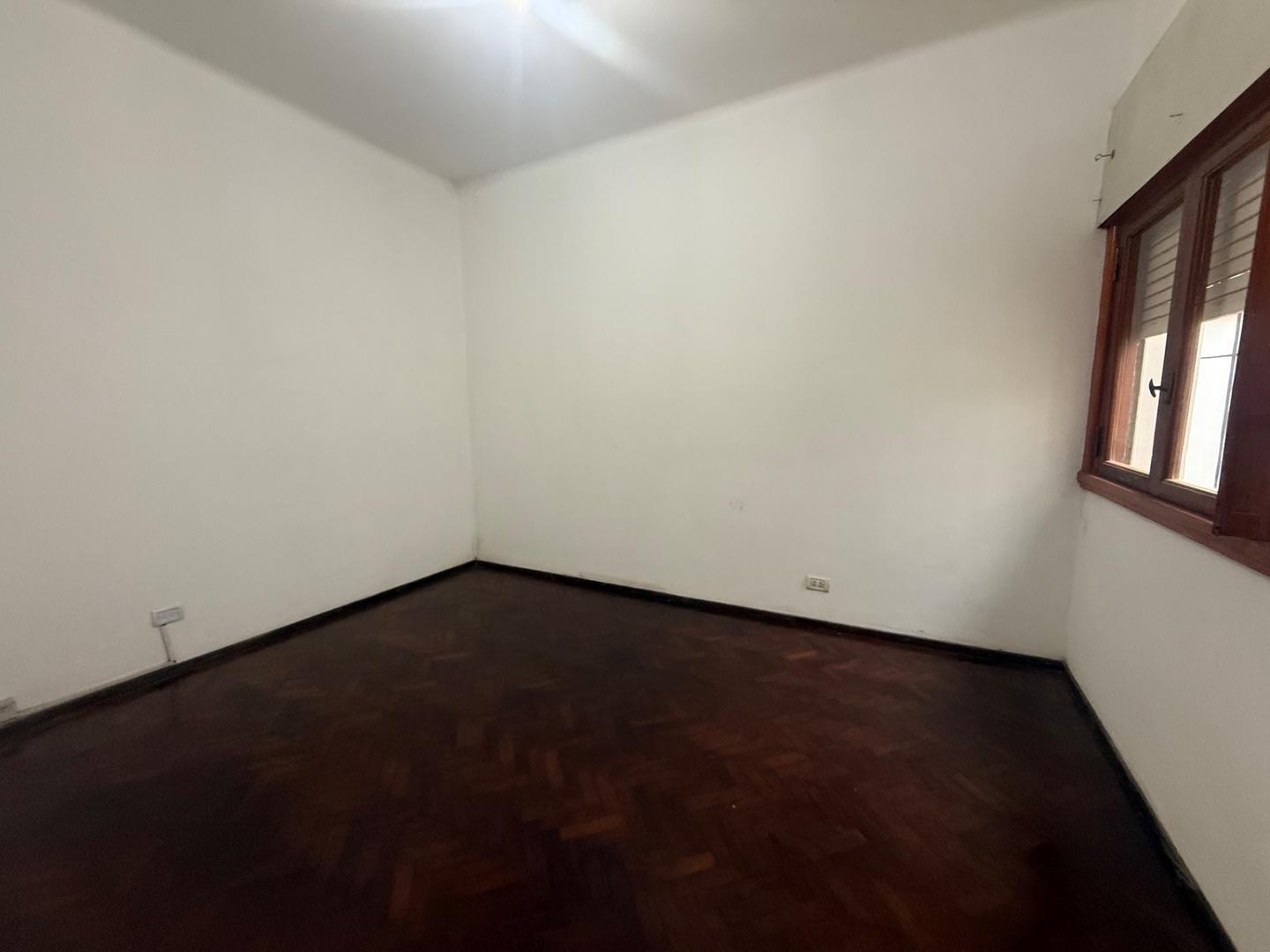 Foto de ALQUILER PH 3 AMBIENTES MERLO CENTRO, imagen 1