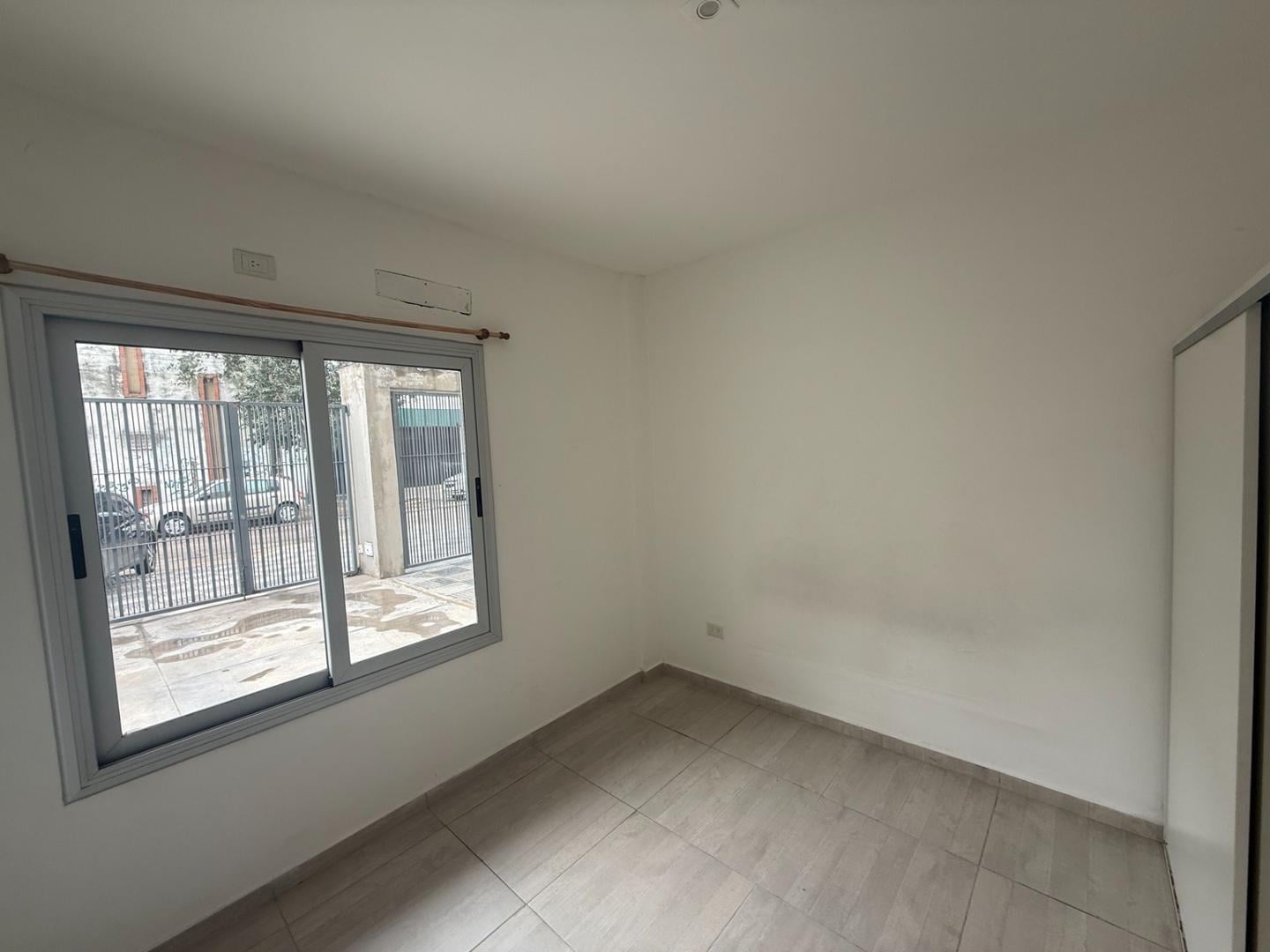 Foto de ALQUILER DEPARTAMENTO 2 AMBIENTES MERLO, imagen 4